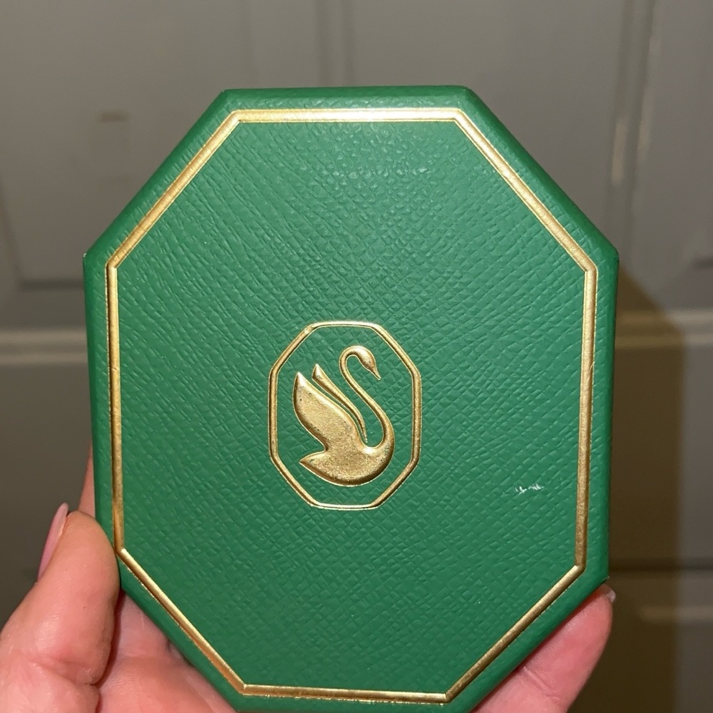 Swarovski Annual Edition Ornament 2024 - Picture 6 of 7